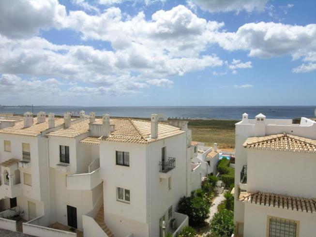 Casa Da Praia Para Ferias - Vila Pinheiro - Vivenda Johanna Villa Lagos Buitenkant foto